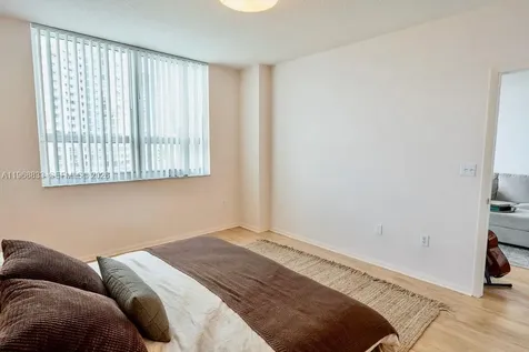 2000 N Bayshore Drive Miami FL 33137