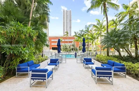 2000 N Bayshore Drive Miami FL 33137
