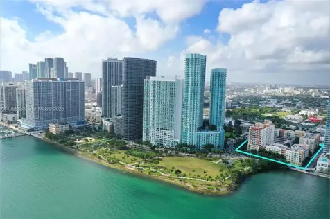 2000 N Bayshore Drive Miami FL 33137