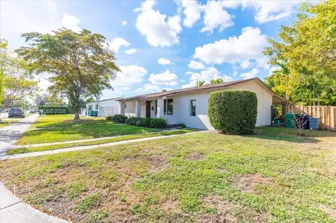 5820 SW 108th Place Miami FL 33173