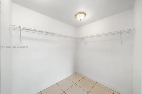 4231 NW 73rd Avenue Lauderhill FL 33319