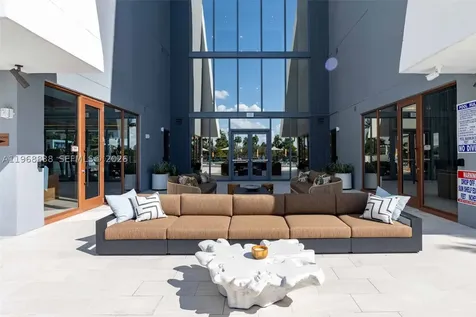 3900 Alton Road Miami Beach FL 33140