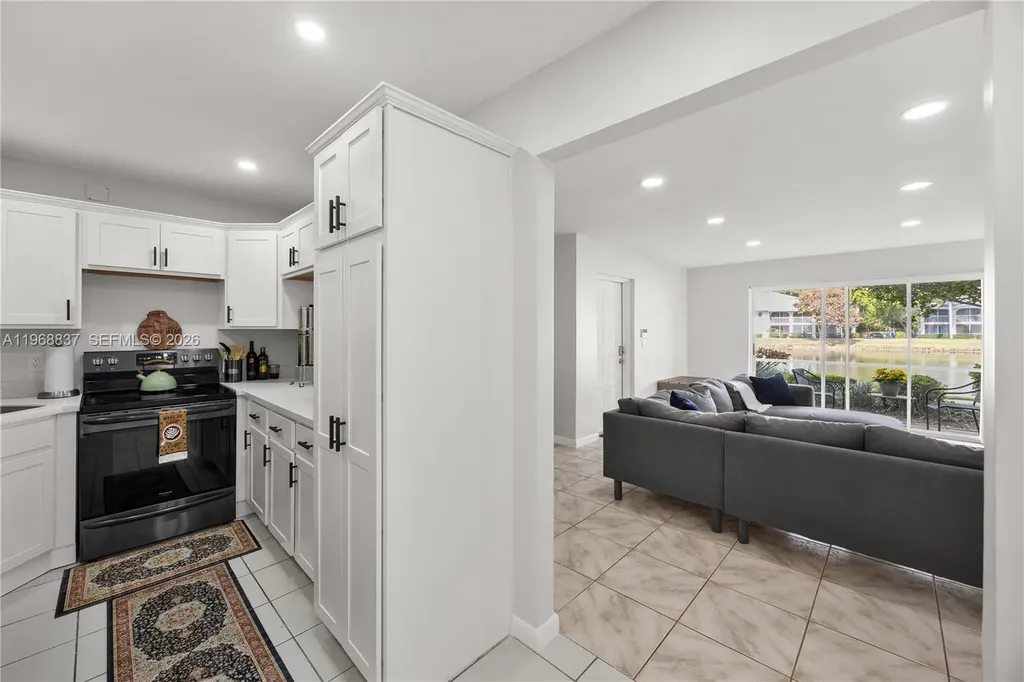 13870 Oneida Drive Delray Beach FL 33446