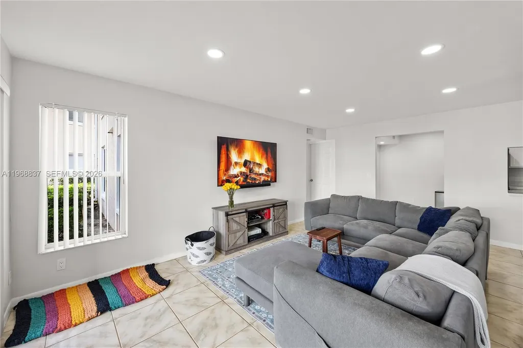 13870 Oneida Drive Delray Beach FL 33446