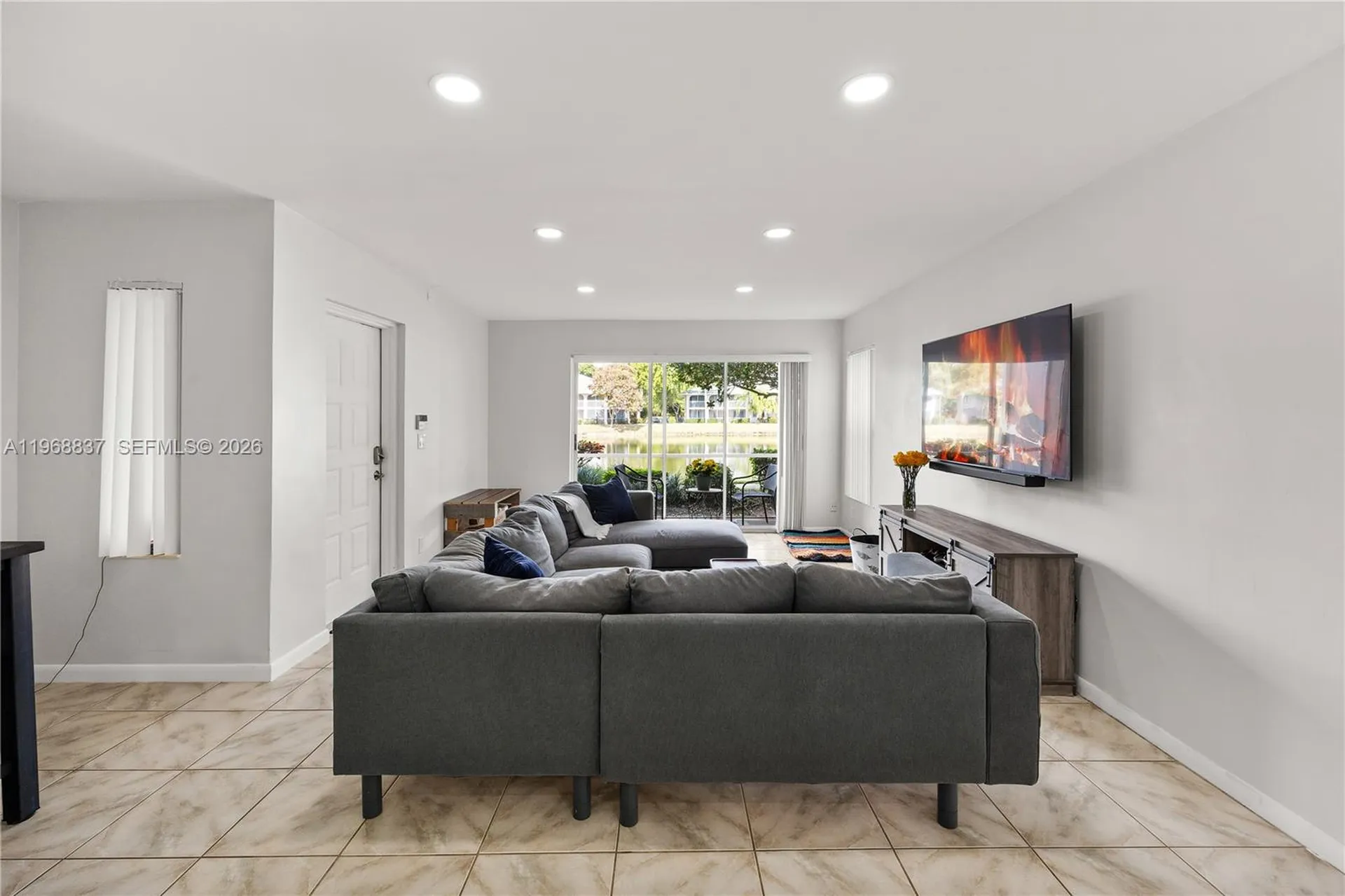 13870 Oneida Drive Delray Beach FL 33446