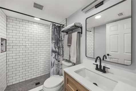 13870 Oneida Drive Delray Beach FL 33446