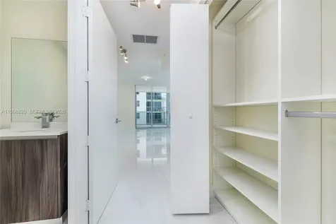 488 NE 18 Street Miami FL 33132