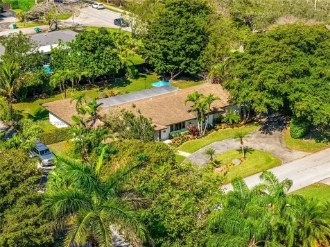 15200 SW 77th Court Palmetto Bay FL 33157