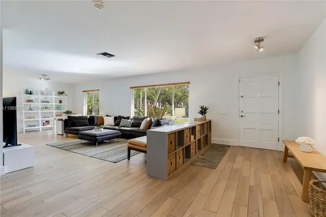 15200 SW 77th Court Palmetto Bay FL 33157