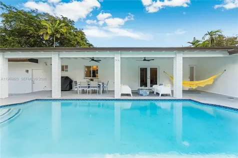15200 SW 77th Court Palmetto Bay FL 33157