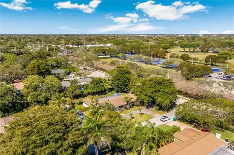 15200 SW 77th Court Palmetto Bay FL 33157