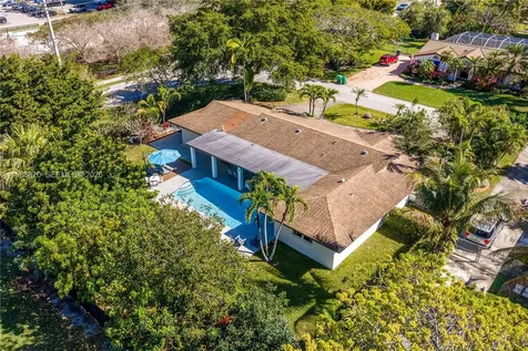 15200 SW 77th Court Palmetto Bay FL 33157