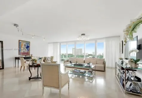 1643 Brickell Avenue Miami FL 33129