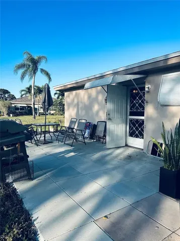 1252 W Club Drive W Delray Beach FL 33445