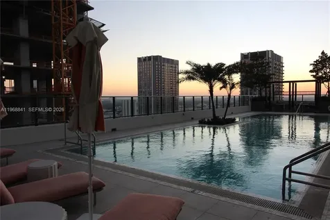 11 NE 6 Street Miami FL 33132