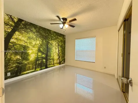 6095 N Sabal Palm Boulevard Tamarac FL 33319