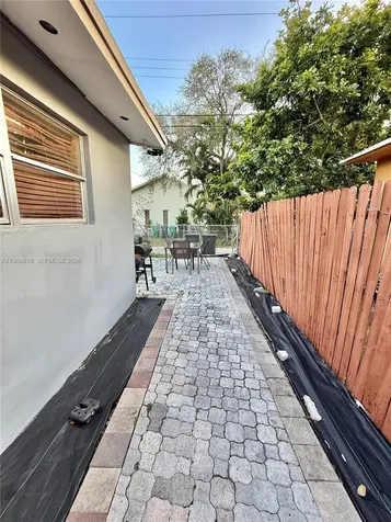 2306 Simms Street Hollywood FL 33020