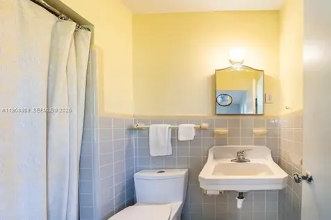 9118 NE 5th Avenue Miami Shores FL 33138