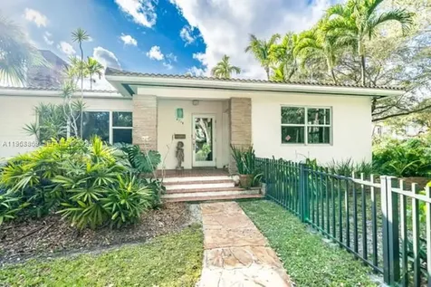9118 NE 5th Avenue Miami Shores FL 33138