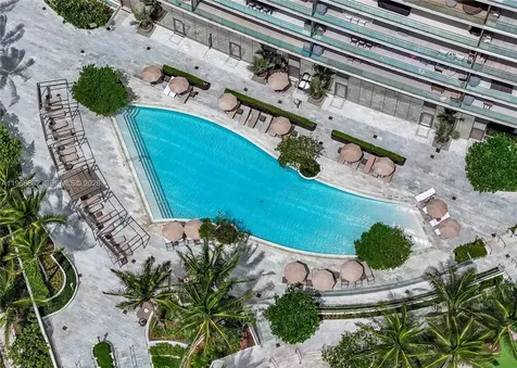 18975 Collins Avenue Sunny Isles Beach FL 33160