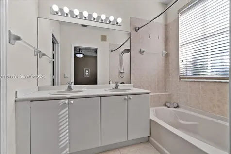 14968 SW 23rd Way Miami FL 33185