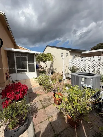 19804 NW 67th Court Hialeah FL 33015