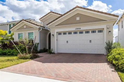 13939 Prickly Cone Cove Westlake FL 33470