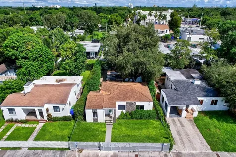 231 NW 44th Street Miami FL 33127