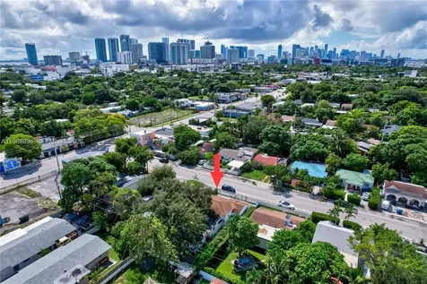 231 NW 44th Street Miami FL 33127