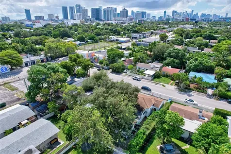 231 NW 44th Street Miami FL 33127