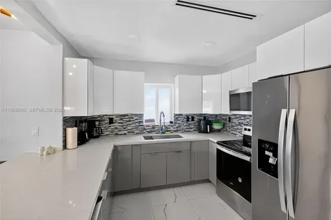 231 NW 44th Street Miami FL 33127