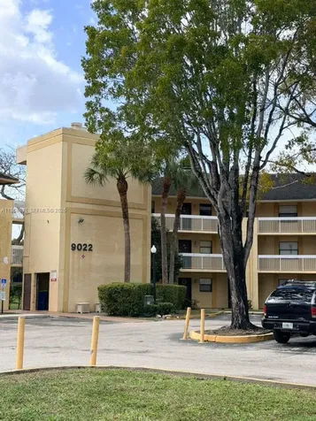 9022 NW 28th Drive Coral Springs FL 33065