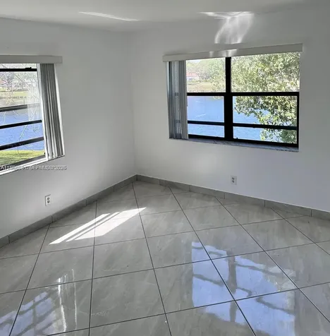 9022 NW 28th Drive Coral Springs FL 33065