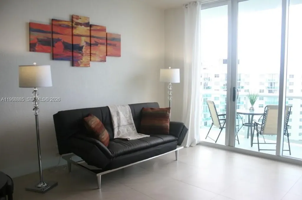 3901 S Ocean Drive Hollywood FL 33019