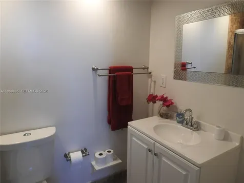 3901 S Ocean Drive Hollywood FL 33019