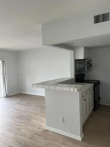 7304 SW 82nd Street Miami FL 33143