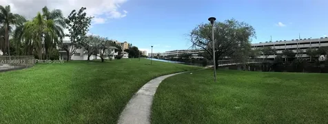 7304 SW 82nd Street Miami FL 33143