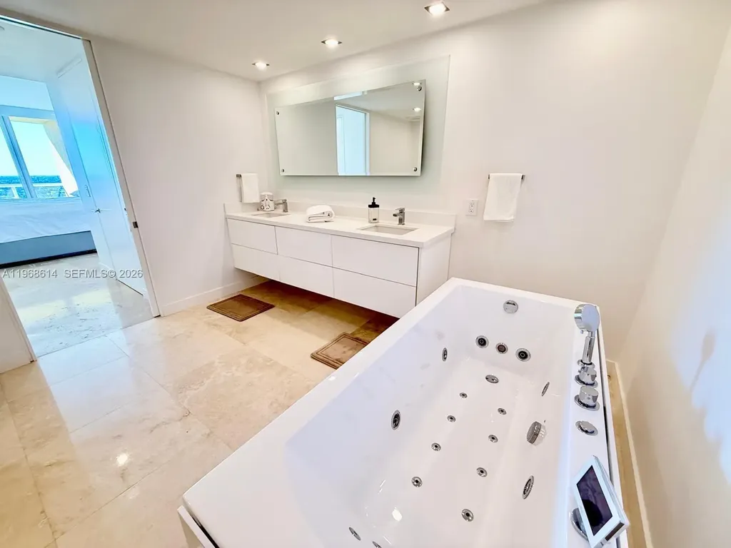 2100 N Ocean Boulevard Fort Lauderdale FL 33305
