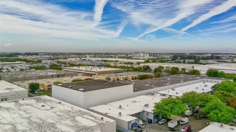 3337 NW 74th Avenue Miami FL 33122