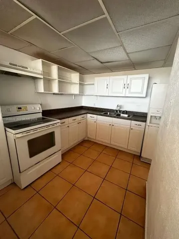 2025 NE 164th Street North Miami Beach FL 33162