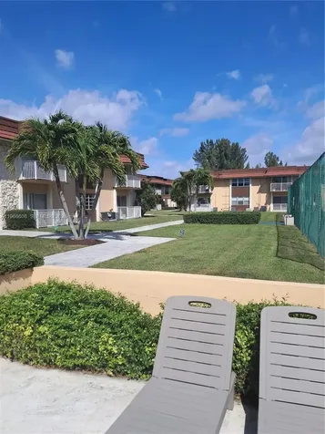 5425 SW 77th Court Miami FL 33155