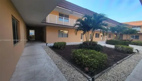 5425 SW 77th Court Miami FL 33155