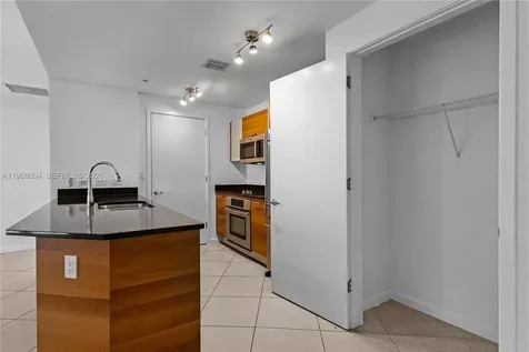 3301 NE 1st Avenue Miami FL 33137