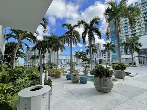 3301 NE 1st Avenue Miami FL 33137