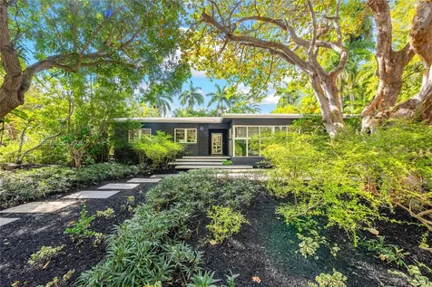 5600 N Bayshore Drive Miami FL 33137