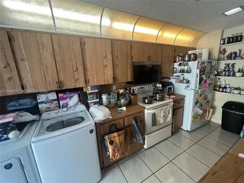 1218 SW 131st Place Circle W Miami FL 33184
