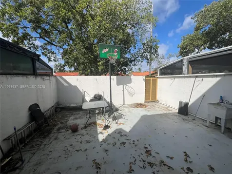 1218 SW 131st Place Circle W Miami FL 33184