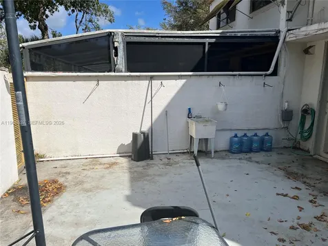 1218 SW 131st Place Circle W Miami FL 33184