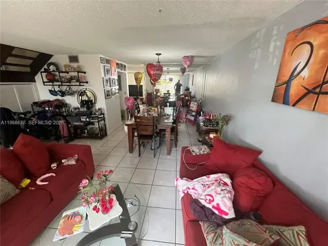 1218 SW 131st Place Circle W Miami FL 33184
