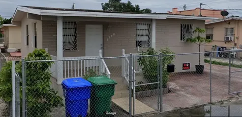 1781 NW 19th Street Miami FL 33125